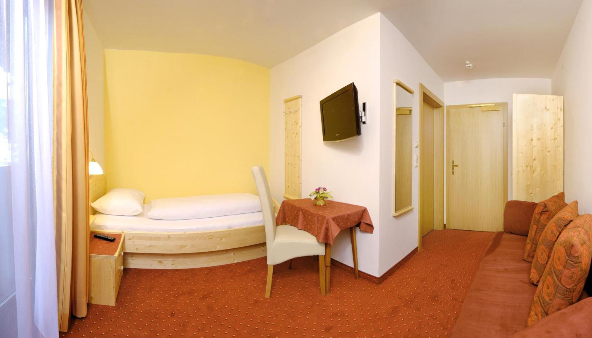 Hotel Platzwirt Раурис Экстерьер фото